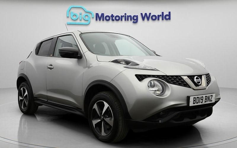 Silver Used 2019 Nissan Juke SUV | £11,800 (Fair price) - Image 1/4