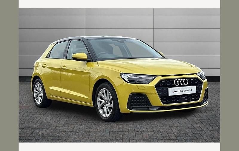 Used Audi A1 Sport 110 HP (80 kW) 2023 Yellow SUV