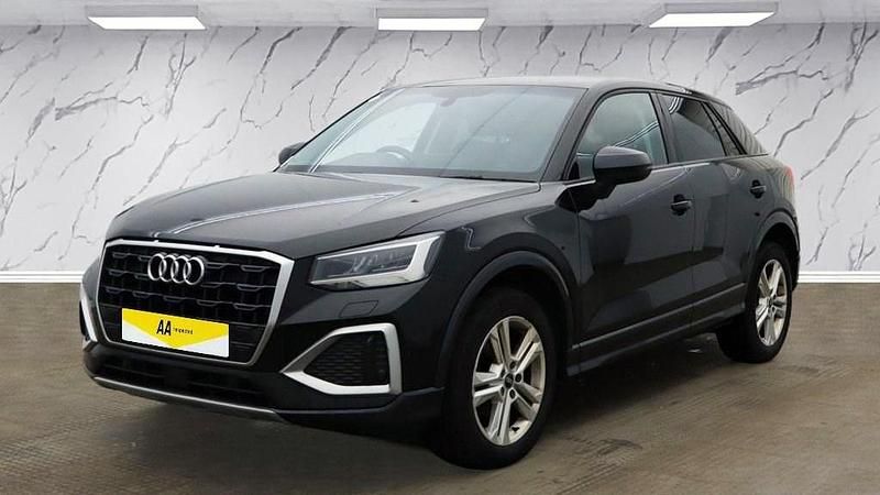 Used Audi Q2 Sport 110 HP (80 kW) 2022 Black SUV