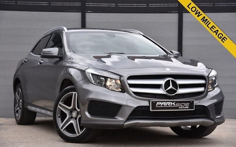 Grey Used 2016 Mercedes GLA200 AMG line SUV | £12,795 (Fair price) - Image 1/4