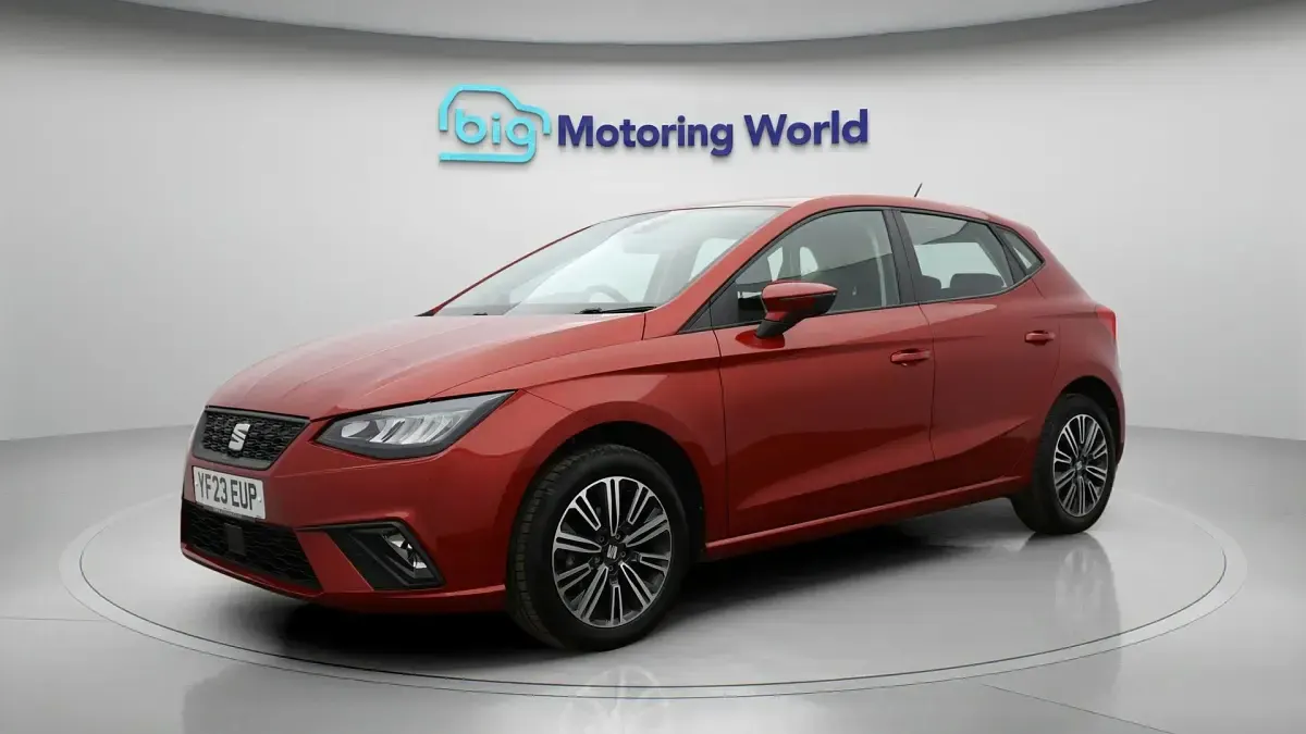 Used Seat Ibiza SE Technology 95 HP (69 kW) 2023 Red Hatchback