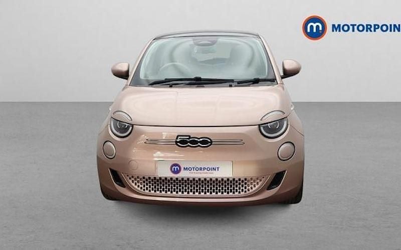 Used Fiat 500e La Prima 86 kW (118 HP) 2026 Hatchback