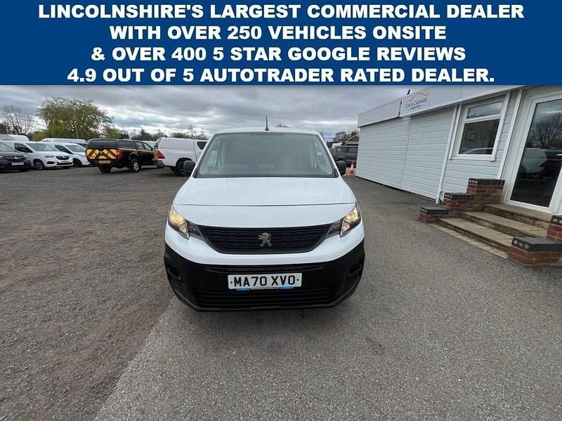 Used Peugeot Partner 2021 White MPV