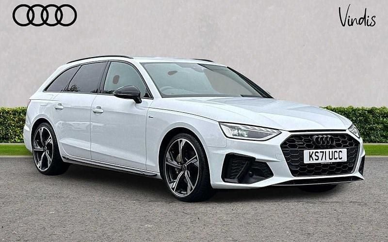 Used 2025 Audi A4 Black Edition Estate | £30,088 (Fair price) - Image 1/4