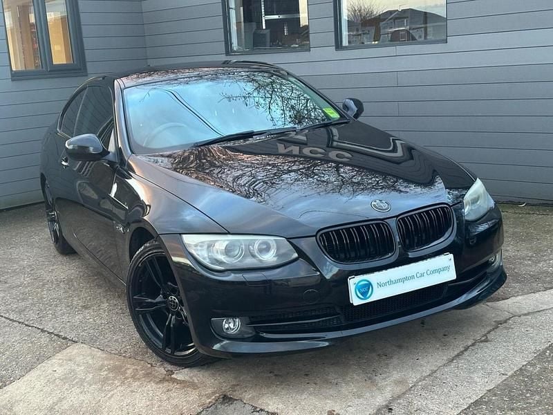 Black Used 2010 BMW 320 Coupe | £4,495 (A bit pricey) - Image 1/4