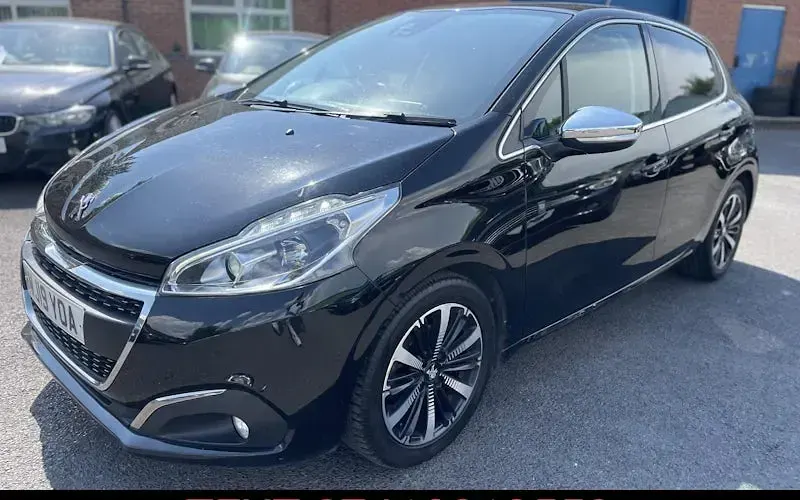 Used Peugeot 208 S 82 HP (60 kW) 2019 Black Hatchback