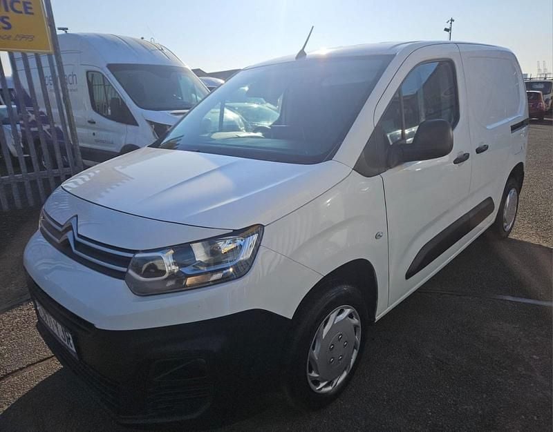 Used Citroën Berlingo 2021 White MPV