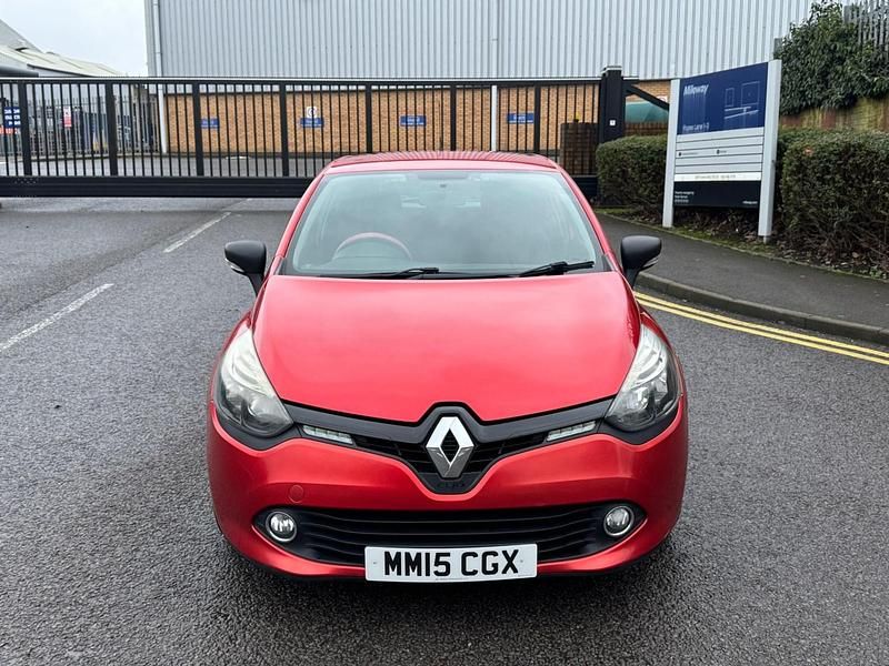 Usado Renault Clio IV Expression+ 2015 Rojo Utilitario