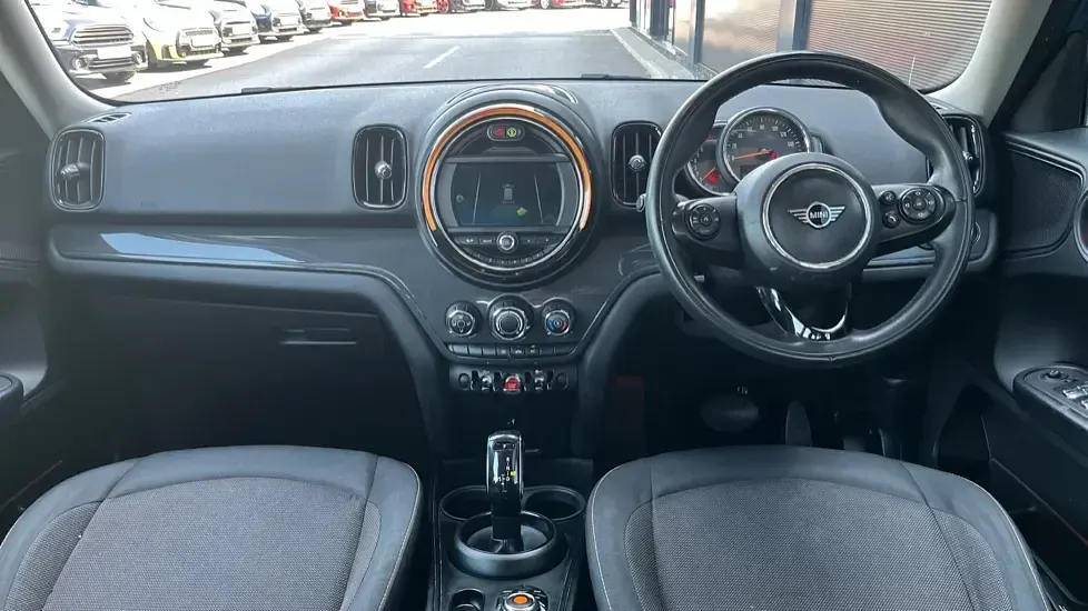 Used Mini Cooper Countryman Classic 134 HP (98 kW) 2019 Blue SUV