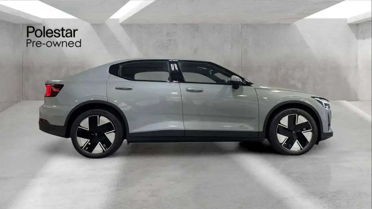 Ny Polestar 2 Long Range Single Motor 219 kW (299 HK) 2026 Grå Halvkombi