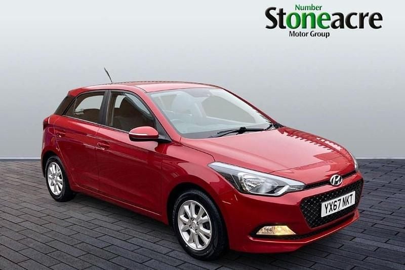 Red Used 2017 Hyundai i20 SE Hatchback | £10,310 (Fair price) - Image 1/1
