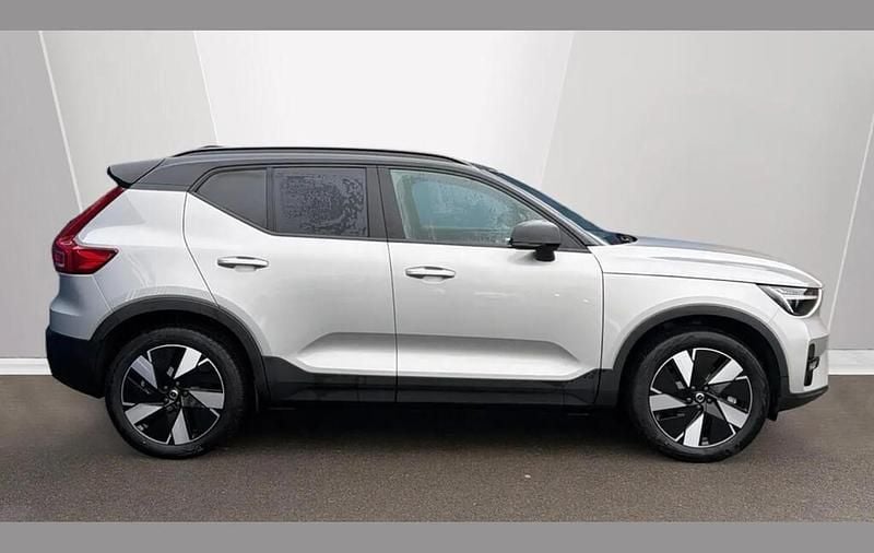 Usado Volvo EX40 Plus 185 kW (252 CV) 2026 Plateado SUV
