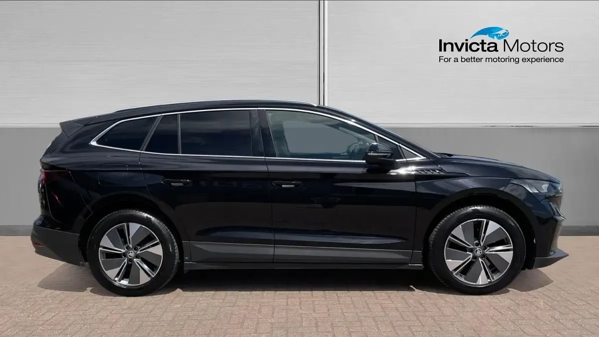 Used Skoda Enyaq iV ecoSuite 150 kW (204 HP) 2023 Black SUV