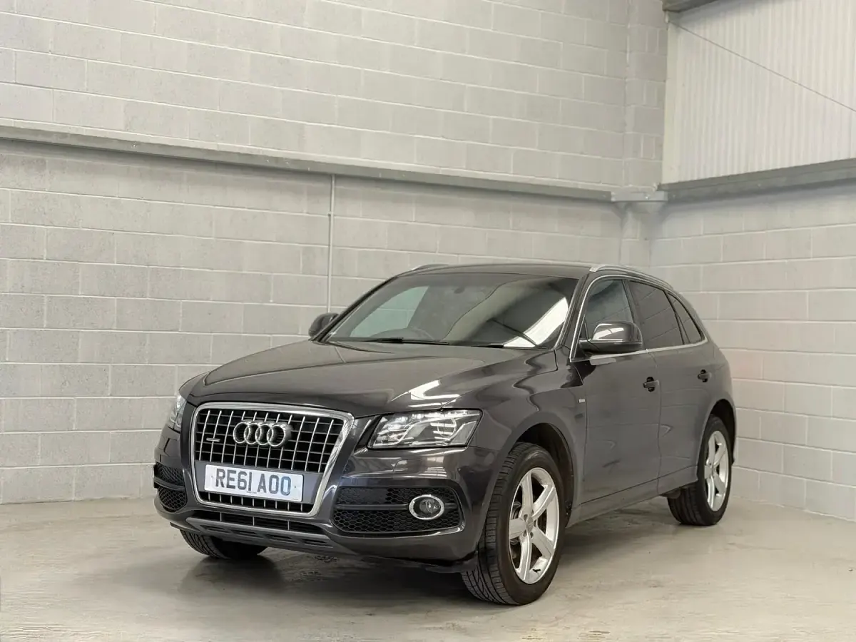 Used Audi Q5 S-Line 143 HP (105 kW) 2011 Grey SUV