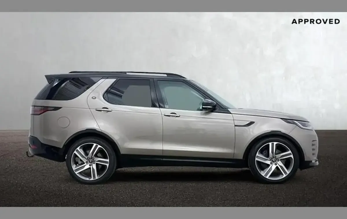 Used Land Rover Discovery HSE Dynamic 344 HP (253 kW) 2025 Other SUV