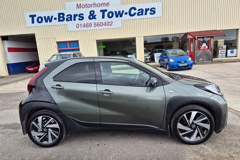 Used Toyota Aygo X 72 HP (52 kW) 2022 SUV