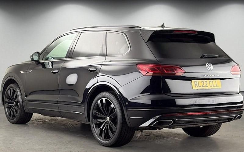 Used VW Touareg Black Edition 286 HP (210 kW) 2022 Deep black pearlescent/deep black pearlescent SUV