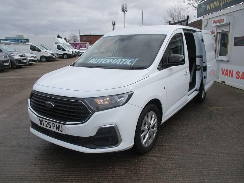 Used Ford Transit Connect Limited 122 HP (89 kW) 2025 White MPV