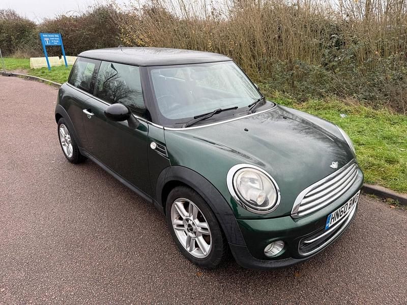 Green Used 2010 Mini Cooper Hatch Hatchback | £1,999 (Fair price) - Image 1/4