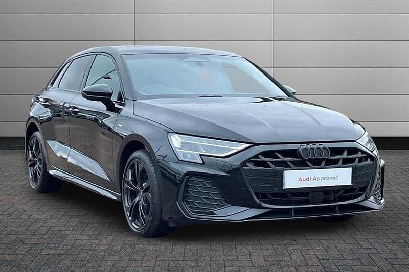 Black Used 2025 Audi A3 e-tron Black Edition Hatchback | £32,550 (Fair price) - Image 1/3