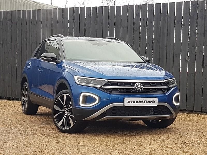 New VW T-Roc Design 115 HP (84 kW) 2025 Blue SUV