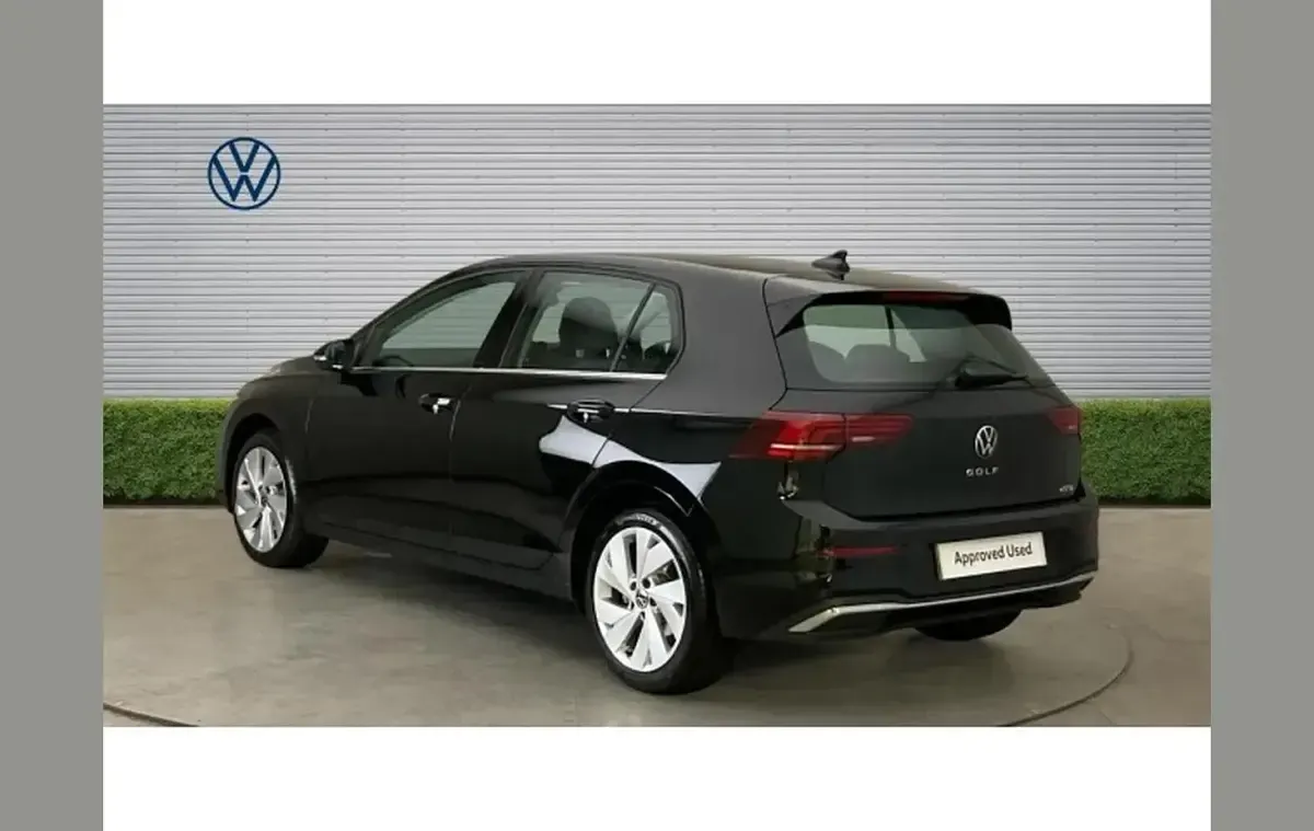 Used VW Golf VIII Style 150 HP (110 kW) 2025 Black Hatchback