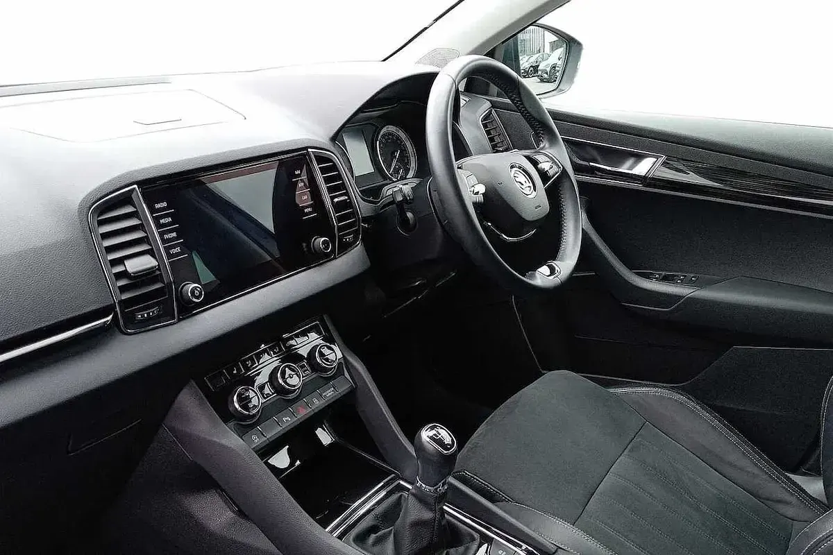 Used Skoda Karoq SE L 150 HP (110 kW) 2022 Quartz grey metallic SUV