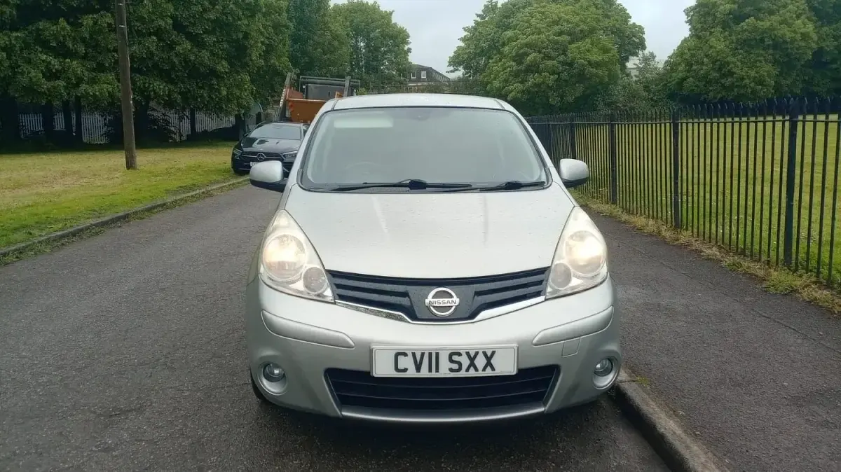 Used Nissan Note N-TEC 2011 Silver Hatchback
