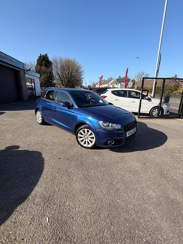 Used Audi A1 Sport 120 HP (88 kW) 2014 Blue Hatchback