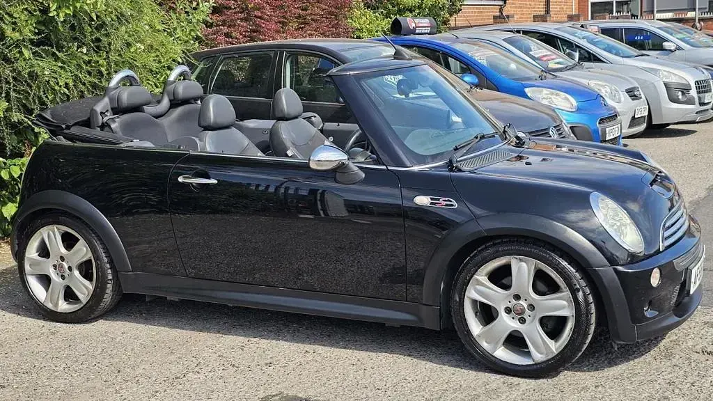 Used Mini Cooper S Cabriolet 2005 Black Cabriolet