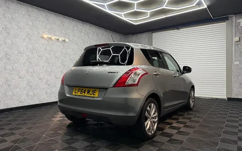 Used Suzuki Swift SZ4 75 HP (55 kW) 2013 Hatchback