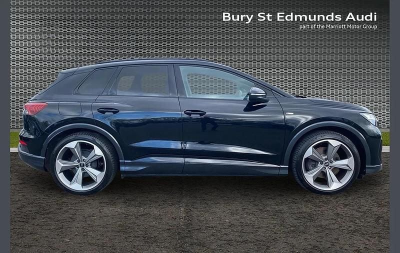 Used Audi Q4 e-tron Black Edition 150 kW (204 HP) 2024 Black SUV