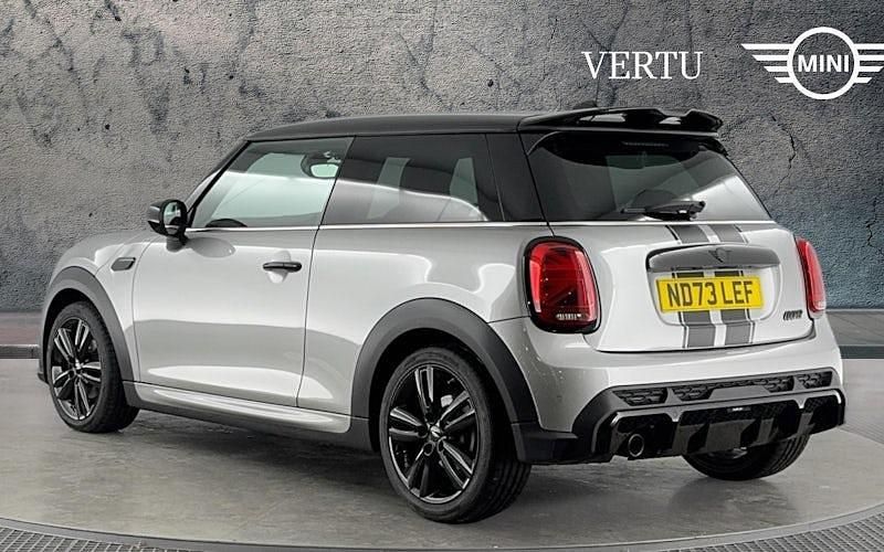 Used Mini Cooper Hatch 136 HP (100 kW) 2022 Hatchback