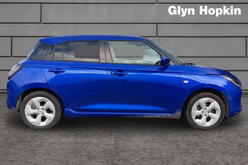 Used Suzuki Swift 82 HP (60 kW) 2024 Blue Hatchback