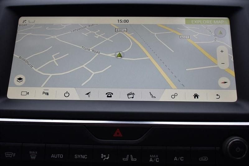 Used Jaguar E-Pace S 200 HP (147 kW) 2018 White SUV