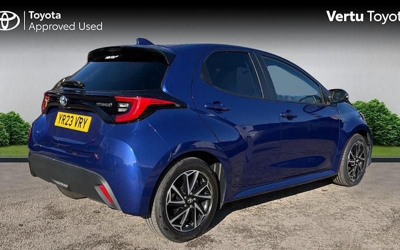 Used Toyota Yaris Hybrid Design 116 HP (85 kW) 2026 Hatchback