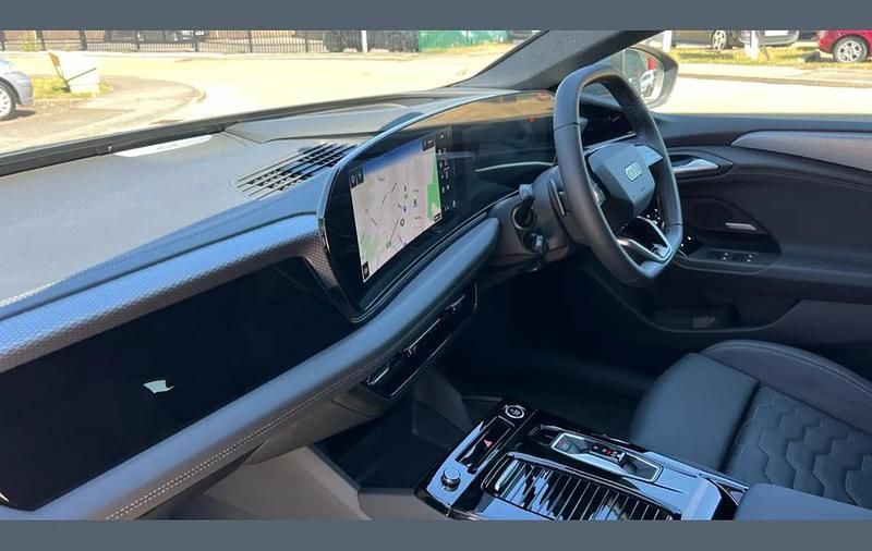 Used Audi e-tron S-Line 210 kW (286 HP) 2025 Blue SUV