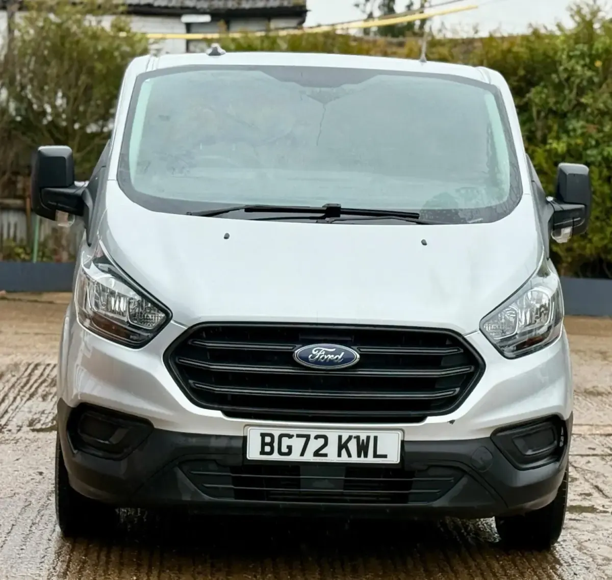 Usado Ford Transit Custom S 105 HP (77 kW) 2022 Prateado Van