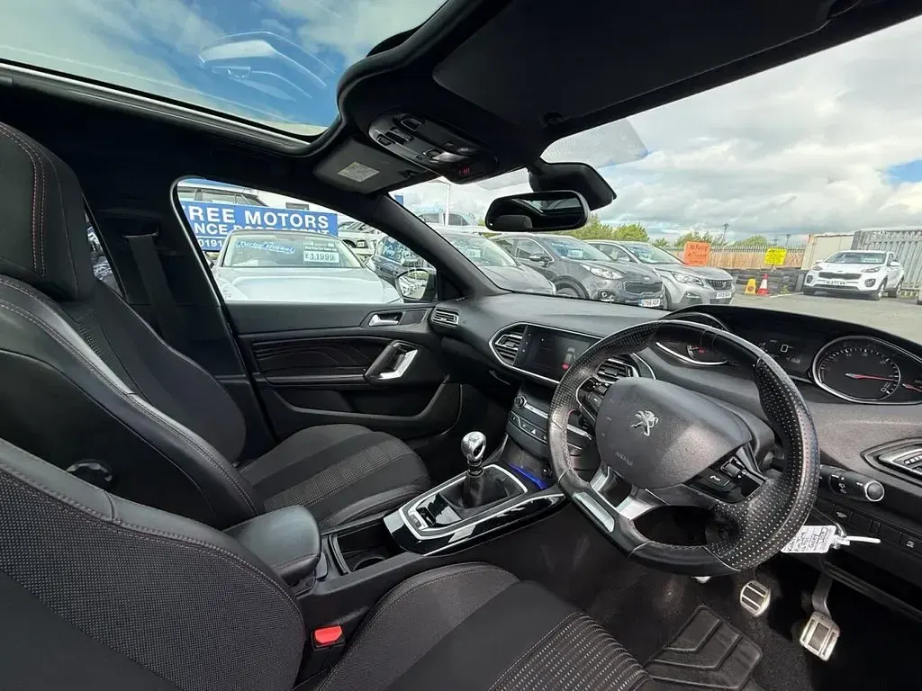 Used Peugeot 308 GT-line 120 HP (88 kW) 2017 Grey Hatchback