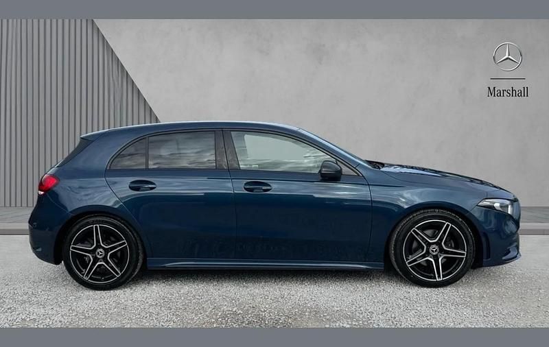 Used Mercedes A200 Executive 161 HP (118 kW) 2023 Blue Hatchback