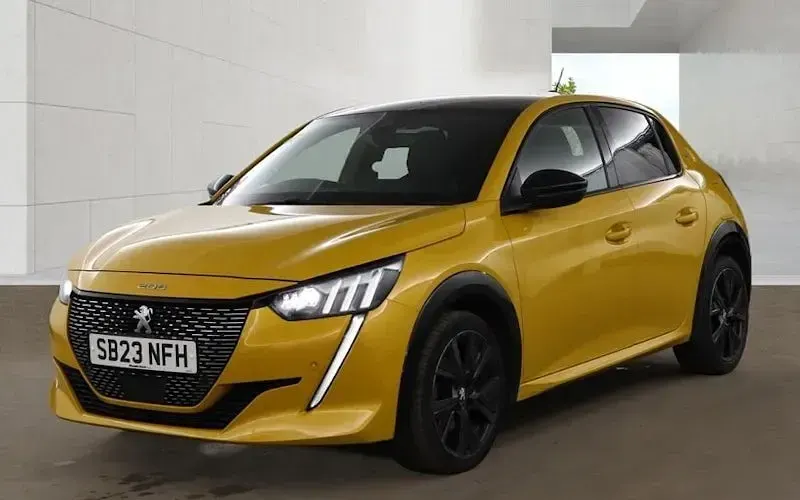 Used Peugeot 208 GTi 102 HP (75 kW) 2023 Yellow Hatchback