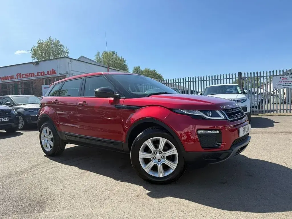 Used Land Rover Range Rover evoque SE 240 HP (176 kW) 2018 Red SUV