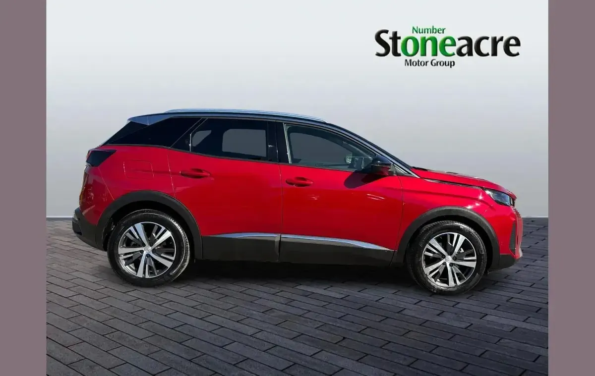Used Peugeot 3008 Allure+ 131 HP (96 kW) 2023 Red SUV
