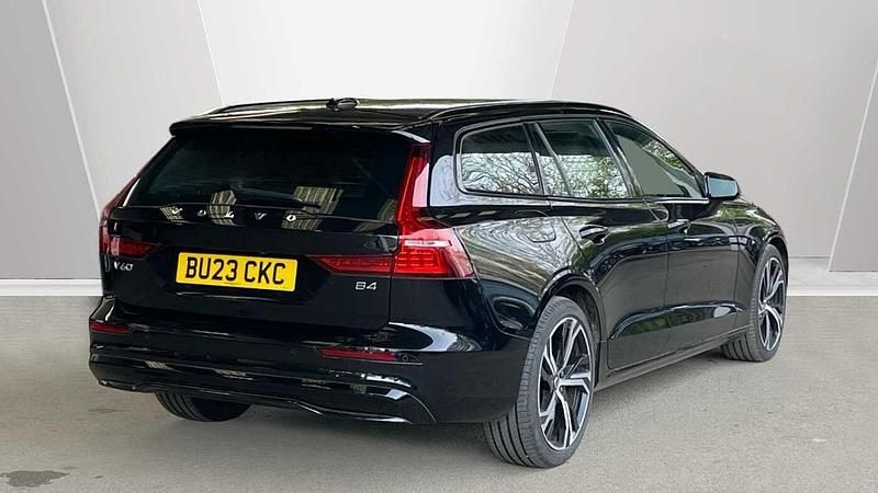 Used Volvo V60 Plus 2023 Black Estate