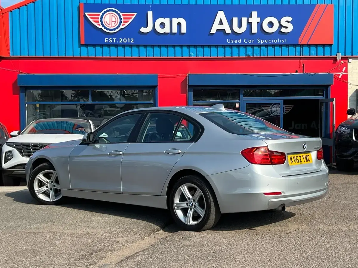 Used BMW 320 2012 Silver Sedan