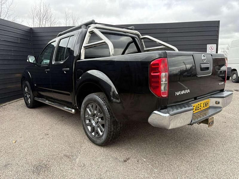 Used Nissan Navara 2015 Black Pickup