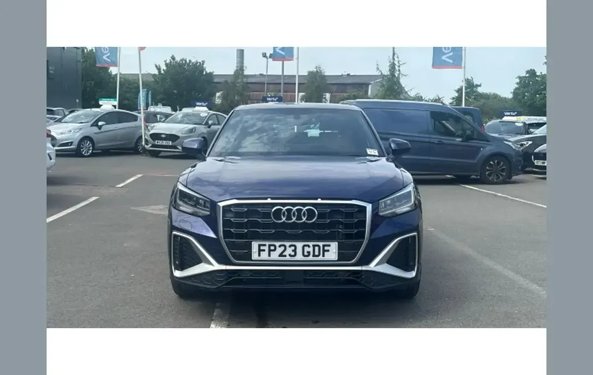 Used Audi Q2 S-Line 147 HP (108 kW) 2023 Blue SUV