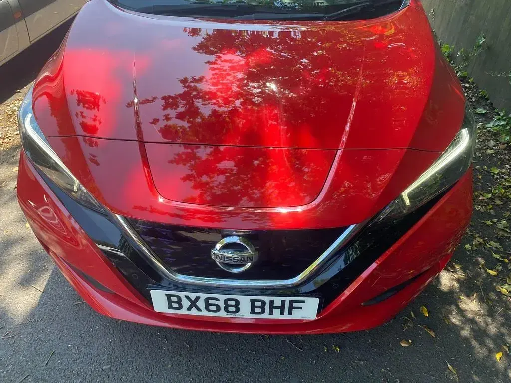 Gebraucht Nissan Leaf Acenta 110 kW (150 PS) 2018 Rot Kleinwagen