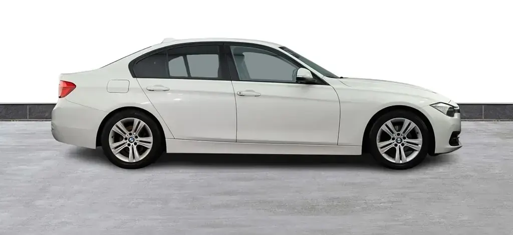 Used BMW 320 Efficient Dynamics 2016 Alpine white Sedan