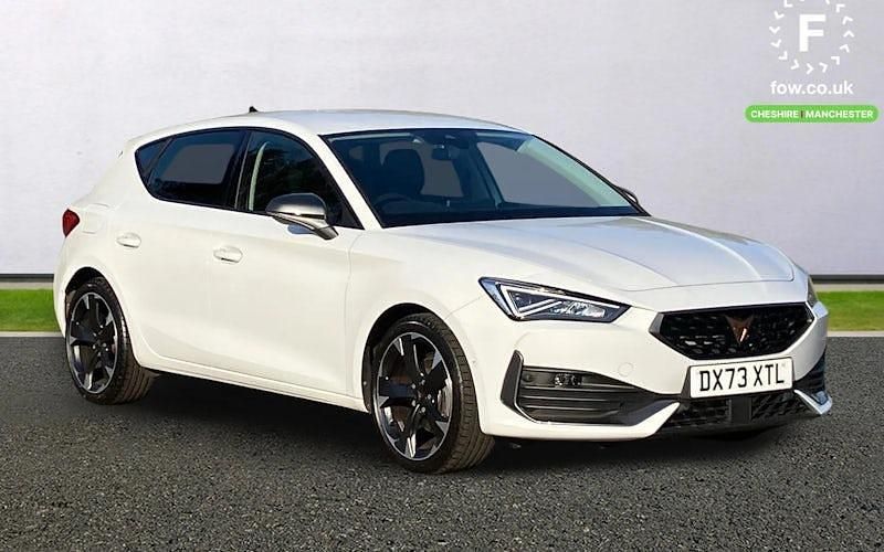Used Cupra Leon 150 HP (110 kW) 2023 White Hatchback